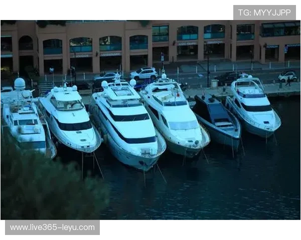 从战术板看摩纳哥的攻防新思路